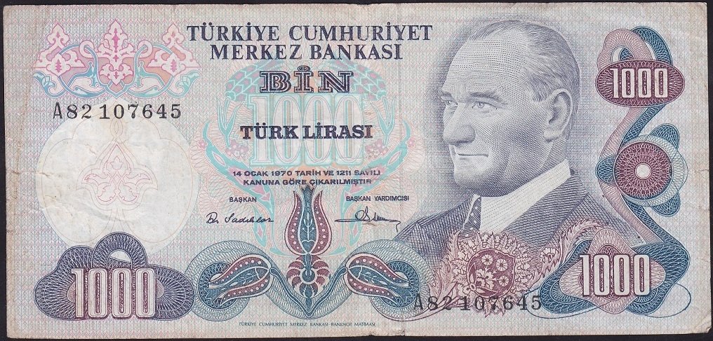 6.Emisyon 1.Tertip 1000 Lira A82 107645 Temiz