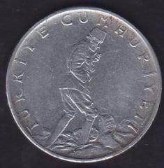 1976 Yılı 2.5 Lira Ters