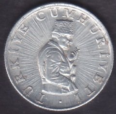 1982 Yılı 10 Lira Temiz