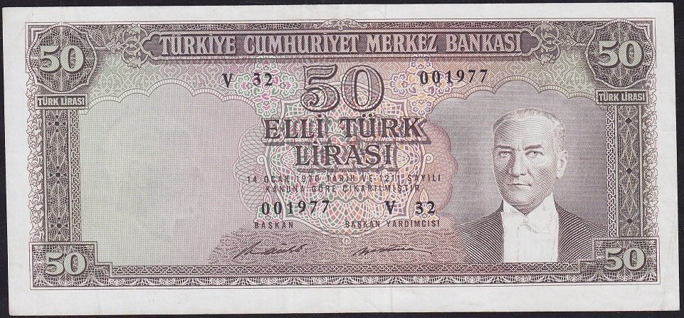 5.Emisyon 7.Tertip 50 Lira V32 001977 Çok Temiz (Kısmi Düzeltme var ) ön yüz kabartmalar ele geliyor