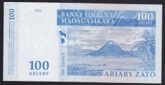 Madagaskar 100 Ariary 2004 Çil  (A)