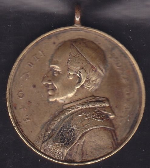 8.Leo Papa Dini Madalya