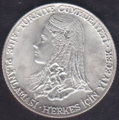 1979 YILI 150 LİRA FAO  HATIRA GÜMÜŞ ÇİLALTI ÇİL eski para alan yerler