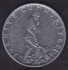 1979 Yılı 2.5 Lira Düz