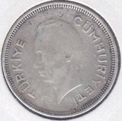 1940 Yılı 1 Lira Temiz Gümüş