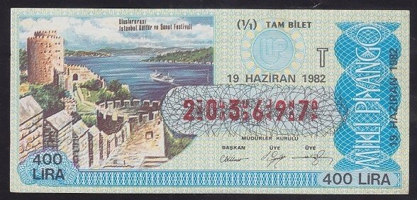 1982 19 HAZİRAN TAM BİLET - T SERİSİ