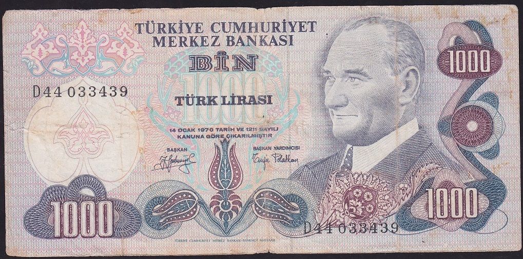 6.Emisyon 2.Tertip 1000 Lira D44 033439 Temiz