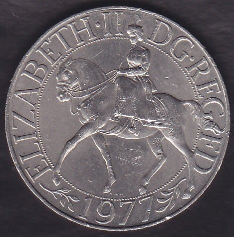 İngiltere 25 Pence 1977 Çil Saltanatın Gümüş Jübilesi Hatıra Para ( Para Gümüş Değildir )