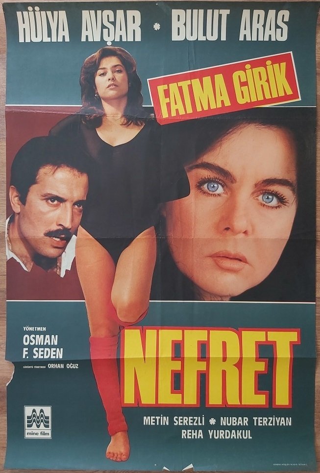 Hülya Avşar - Bulut Aras - Nefret - Film Afişi