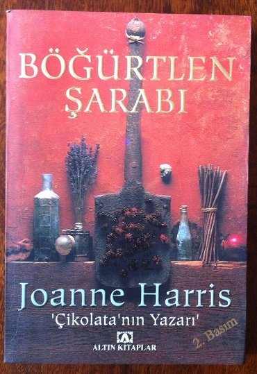BÖĞÜRTLEN ŞARABI - JOANNE HARRİS - ALTIN KİTAPLAR 2002