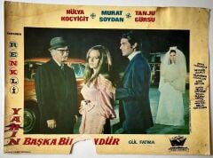 Yarın Başka Bir Gündür - Hülya Koçyiğit - Lobi Kartı