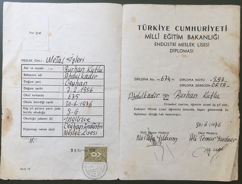 TÜRKİYE CUMHURİYETİ 1976 TARİHLİ DİPLOMA