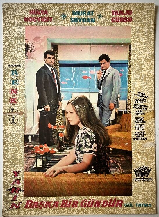 Yarın Başka Bir Gündür - Hülya Koçyiğit - Lobi Kartı