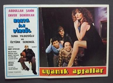 UYANIK APTALLAR SUNA YILDIZOĞLU NOKTA İLE VİRGÜL