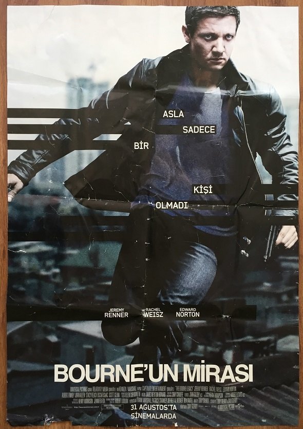 YABANCI - JEREMY RENNER -BOURNE'UN MİRASI -FİLM AFİŞİ