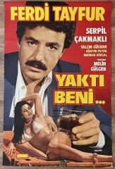 Ferdi Tayfur - Serpil Çakmaklı - Yaktı Beni - Film Afişi