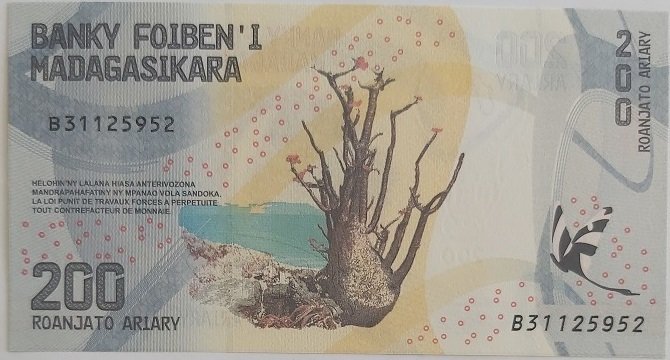 Madagaskar 200 Ariary 2017 Çil Pick 98