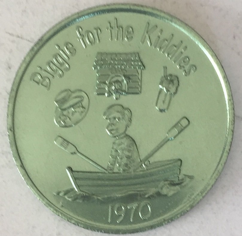YABANCI MADALYA 1970 YEŞİL RENKLİ HAFİF BİR METAL 4 CM