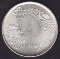 1973 YILI 50 LİRA TÜRKİYE CUMHURİYETİ 50. YIL GÜMÜŞ ÇİLALTI ÇİL