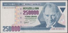 7.Emisyon 3.Tertip 250000 Lira I48 670577 Çil