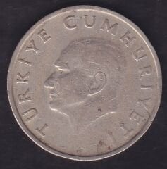 1988 Yılı 100 Lira