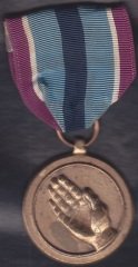 FOR HUMANITARIAN SERVICE AMERİKAN SAVAŞ MADALYASI
