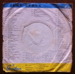 ZEKİ MÜREN - SUS SUS SUS - GÖZLERİMİN YAŞINI SİLEMİYORUM