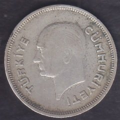 1939 Yılı 1 Lira Gümüş