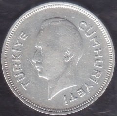 1940 YILI 1 LİRA GÜMÜŞ