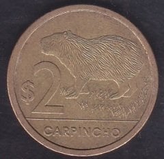 URUGUAY 2 PESOS 2011