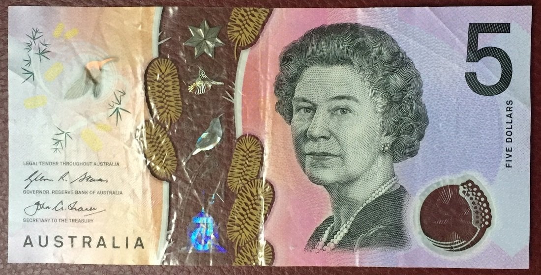 AVUSTRALYA 5 DOLAR 2016 ÇOK TEMİZ POLYMER ( 19.5 LİRA NOMİNALİ ) eski para alan yerler