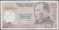 7.Emisyon 1.Tertip 5000 Lira A21 217035 Temiz ( orta üst bölümde açılma var)