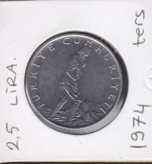 1974 Yılı 2.5 Lira Ters