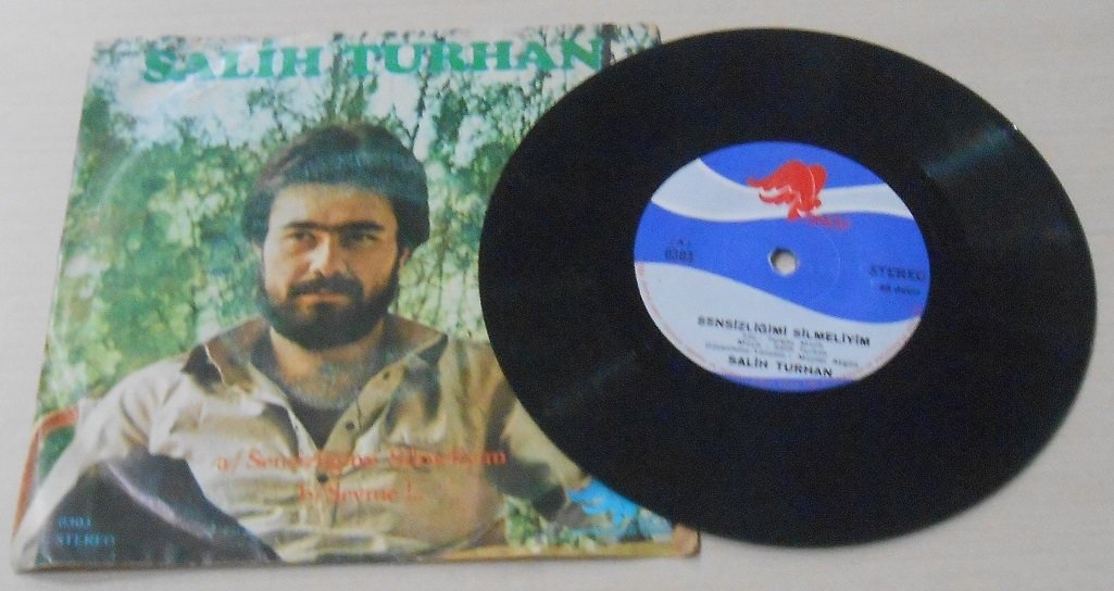 SALİH TURHAN - SENSİZLİĞİMİ SİLMELİYİM - SEVME