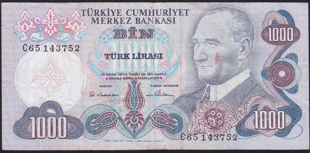 6.Emisyon 2.Tertip 1000 Lira C65 143752 Çok Temiz+