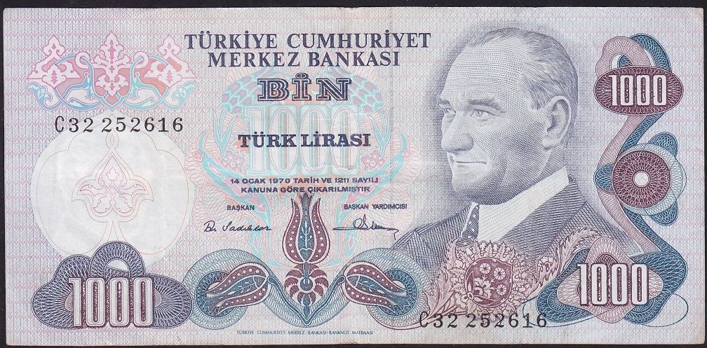 6.Emisyon 1.Tertip 1000 Lira C32 252616 Çok Temiz+