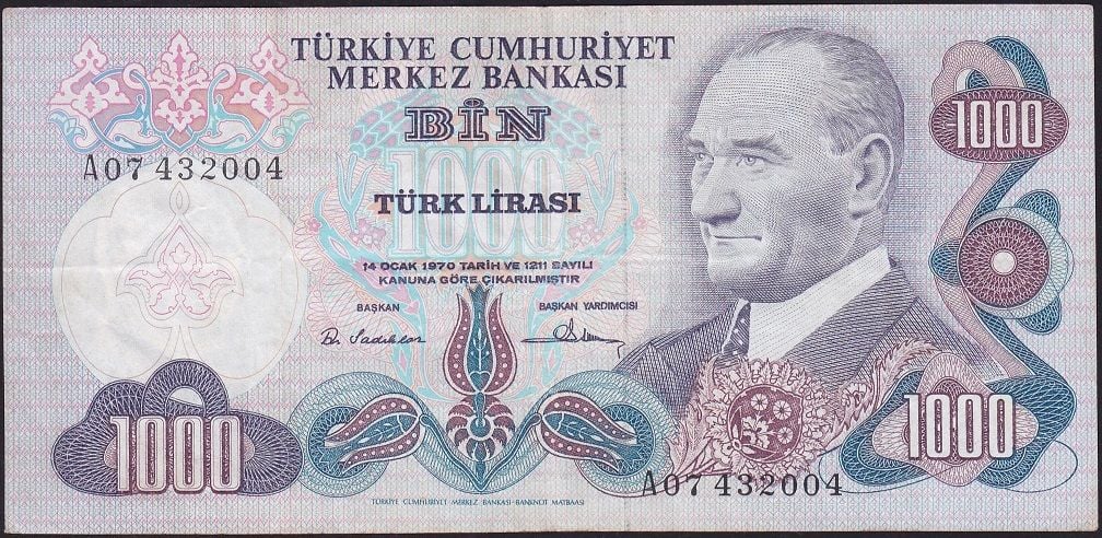 6.Emisyon 1.Tertip 1000 Lira A07 432004 Çok Temiz+