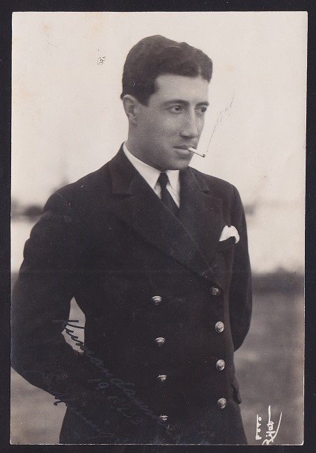 ESKİ BİR FOTOĞRAF - 1933