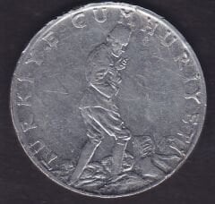 1980 Yılı 2.5 Lira Düz