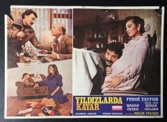 YILDIZLARDA KAYAR FERDİ TAYFUR - BAHAR ÖZTAN - HALİYLE - LOBİ KARTI 2